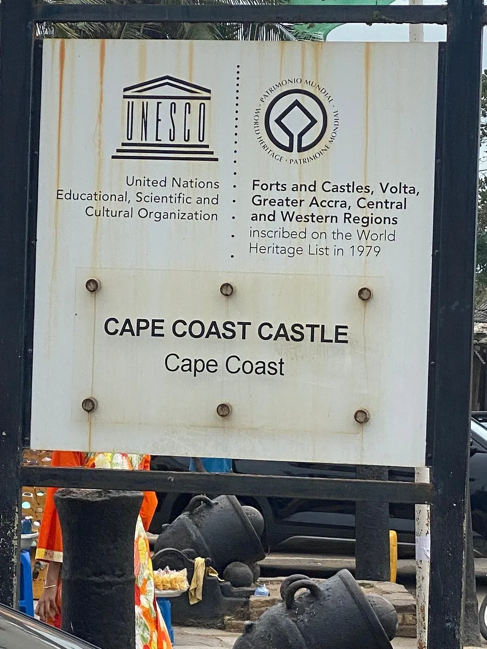 Elimina and Cape Coast Castles